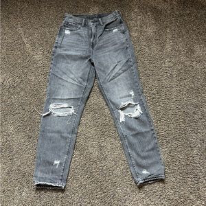 American Eagle Mom Jeans size 4 reg